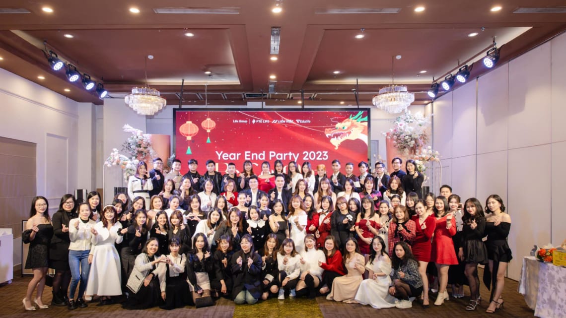 🎊 [𝗟𝗚-𝗥𝗲𝗰𝗮𝗽] 𝗬𝗘𝗔𝗥 𝗘𝗡𝗗 𝗣𝗔𝗥𝗧𝗬 𝟮𝟬𝟮𝟯 – 𝗕𝗘 𝗖𝗢𝗡𝗙𝗜𝗗𝗘𝗡𝗧 🎊